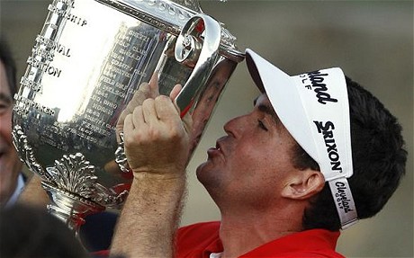 Tân binh Keegan Bradley giành major đầu tiên tại PGA Championship