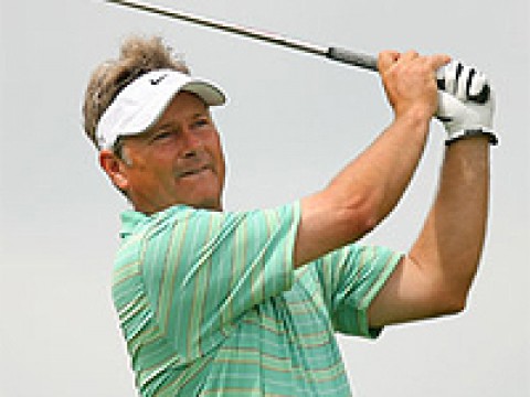 Cook bảo vệ thành công chức vô địch giải AT&T Championship