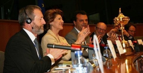 Thảo luận về Ryder Cup ở nghị viện châu Âu