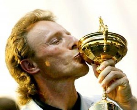 Langer đứng đầu bảng xếp hạng tiền thưởng Champions Tour 