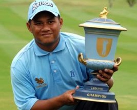 Chapchai chiến thắng với kỷ lục thế giới 32 gậy dưới par