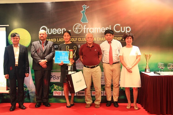 Quý bà Vân Anh Darby đăng quang xuất sắc giải Queen & Framesi Cup 2015 