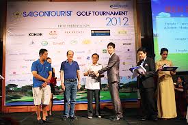 Saigontourist Golf Tournament 2012 ủng hộ 600 triệu đồng từ thiện