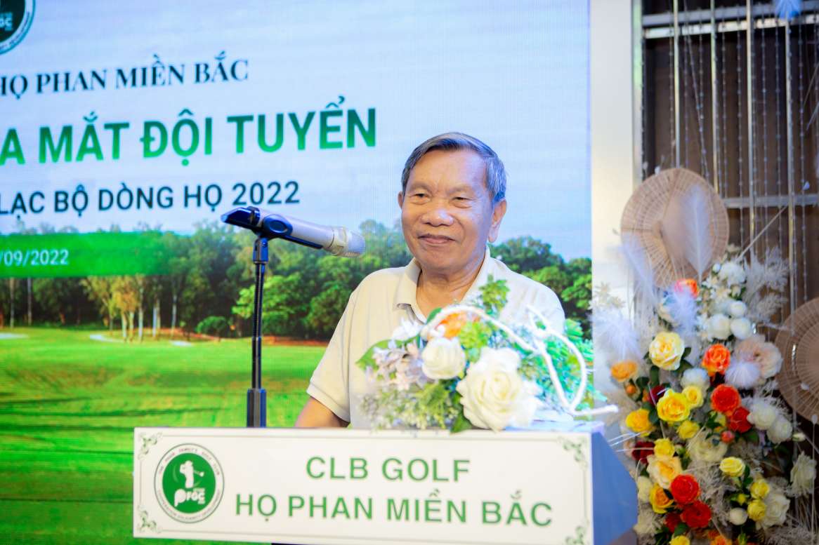 Ông Phan Khắc Hải - Chủ tịch Hội đồng Phan tộc Việt Nam chia sẻ tại buổi lễ